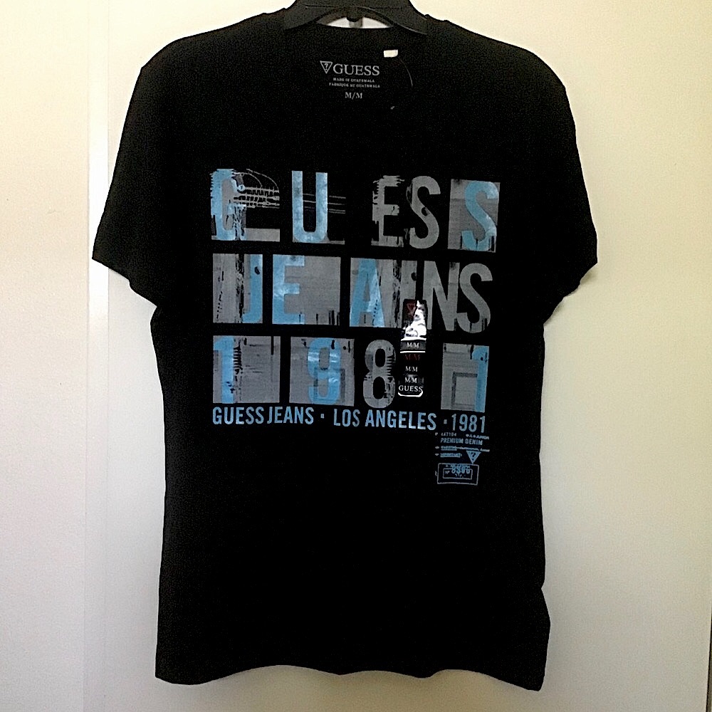 Guess Logo Tee - Picture 1 of 6